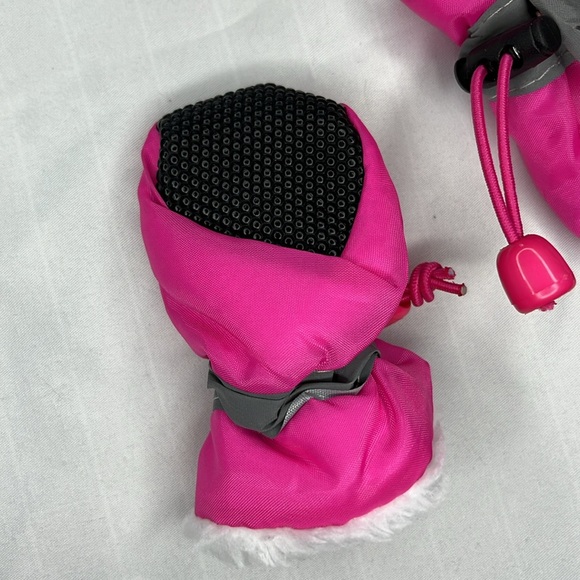 FREE WITH PURCHASE! Pink Yaodhaod Winter Dog Booties Size 3 - Picture 2 of 5